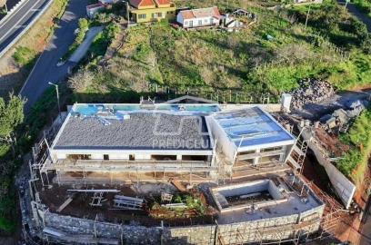 Moradia T3 para Venda em Ponta do Pargo