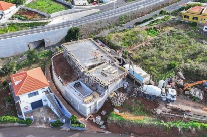 Moradia T3 para Venda em Ponta do Pargo