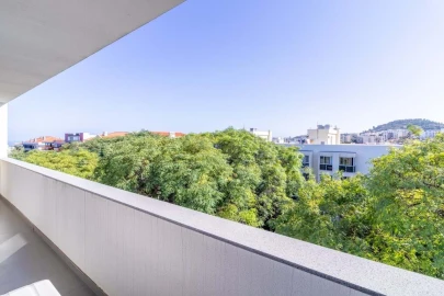Apartamento T3 para Venda em Funchal (São Pedro)