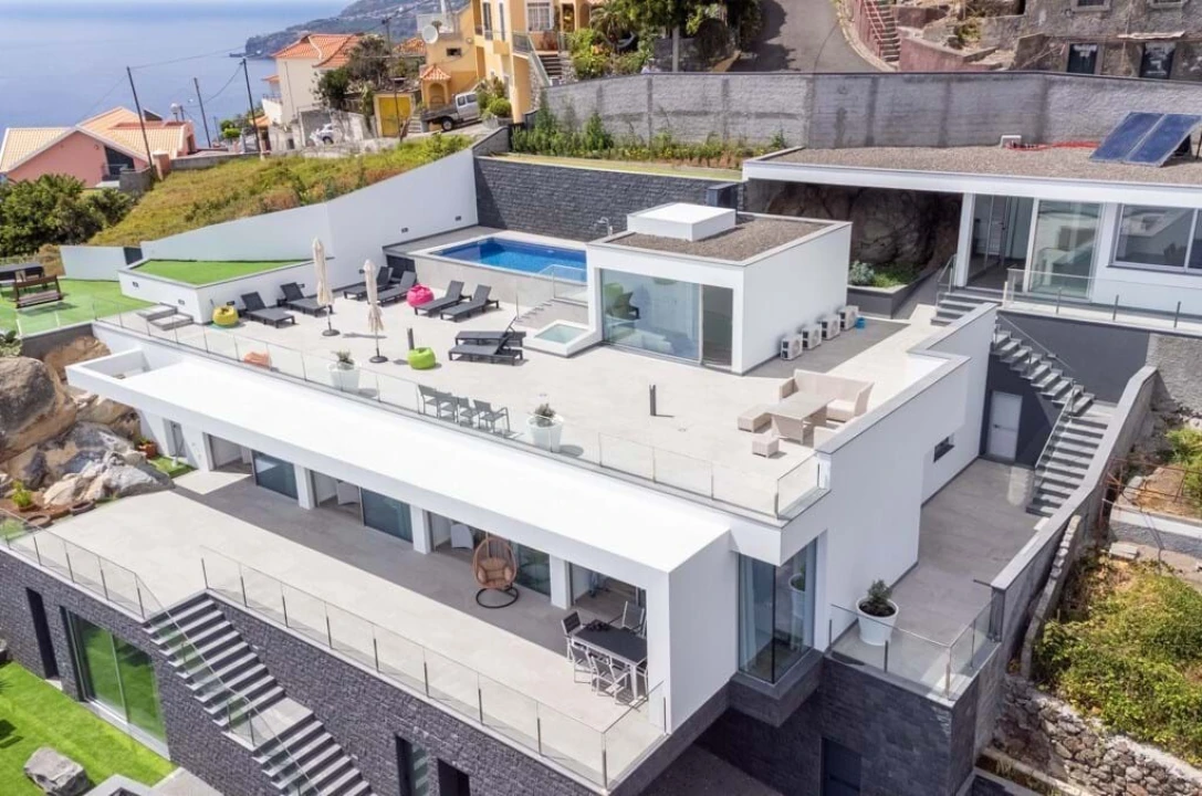 Moradia T4 para Venda em Campanario Foto 22