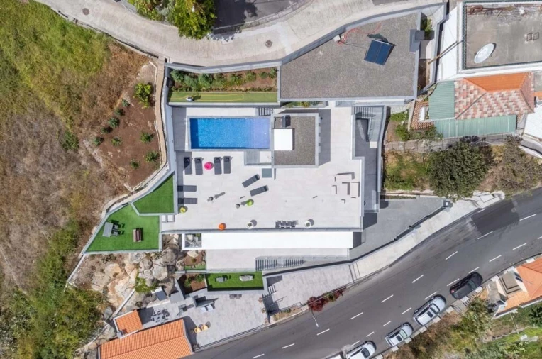 Moradia T4 para Venda em Campanario Foto 2