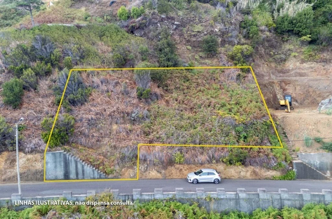 Terreno para Venda em Faial Foto 2
