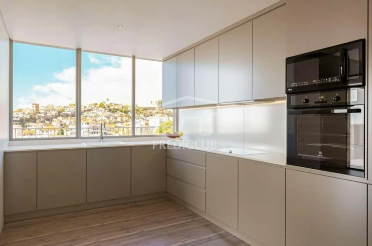 Apartamento T2 para Venda em Funchal (Santa Luzia) Foto 8