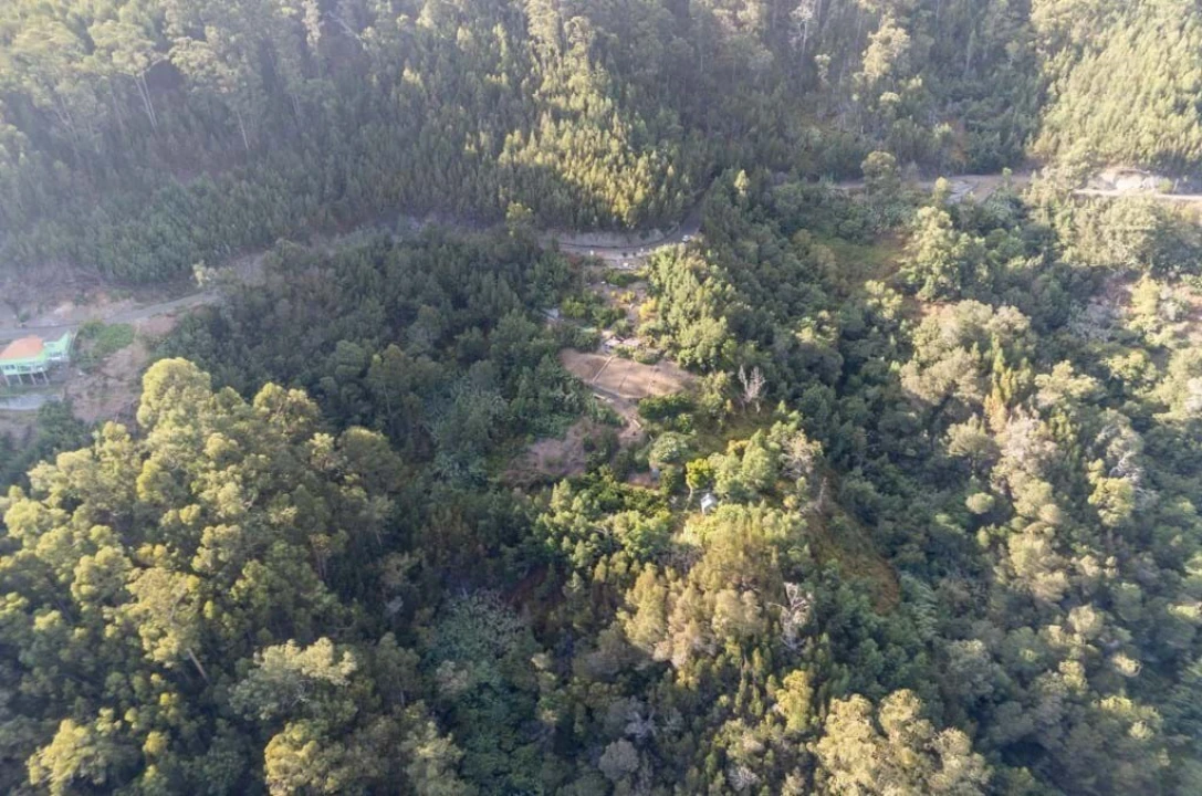 Terreno para Venda em Ribeira Brava Foto 4