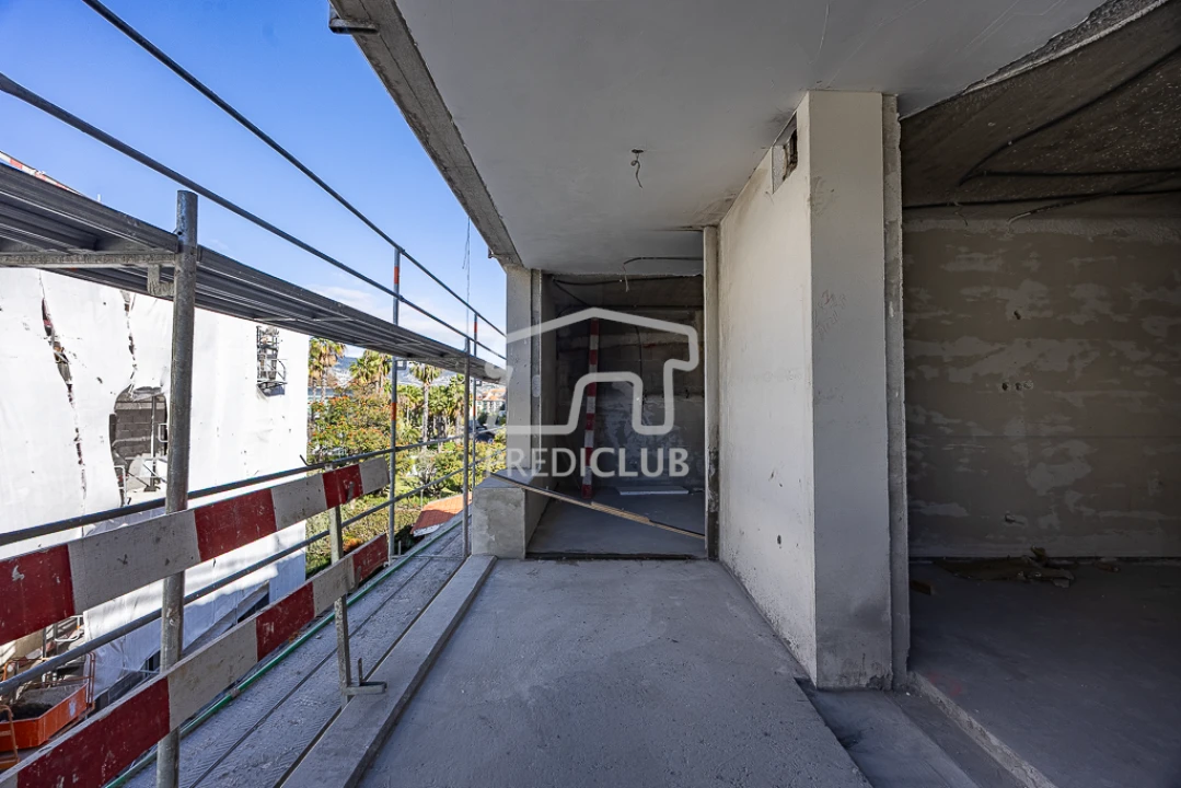 Apartamento T3 para Venda em São Martinho Foto 26