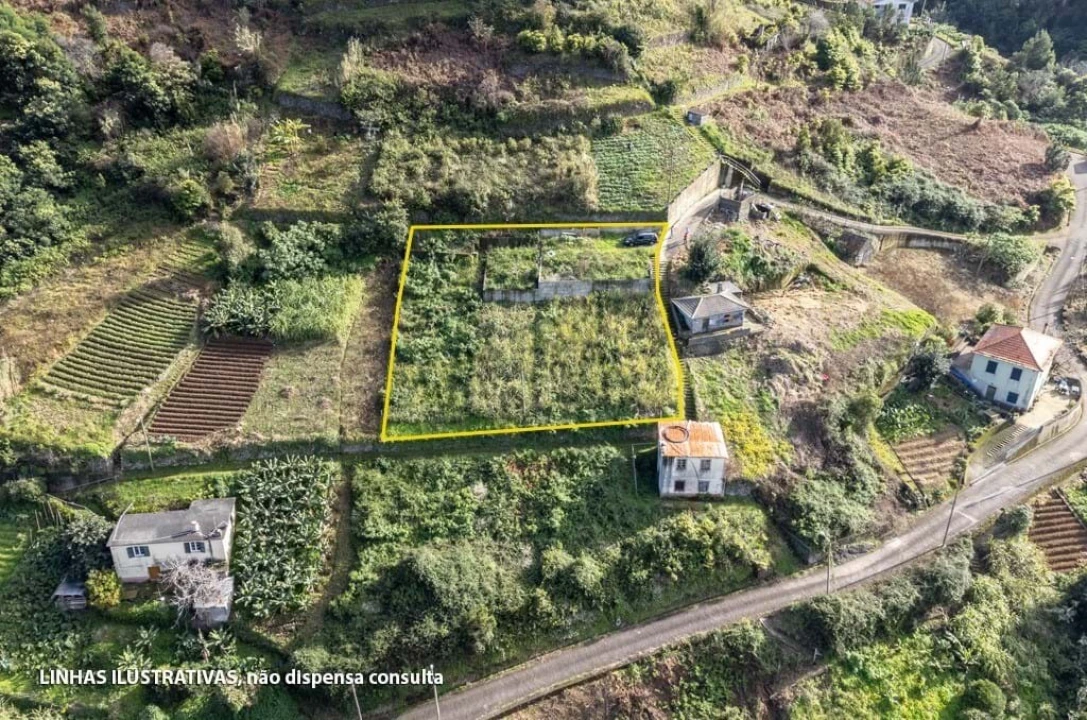 Terreno para Venda em Porto da Cruz Foto 2