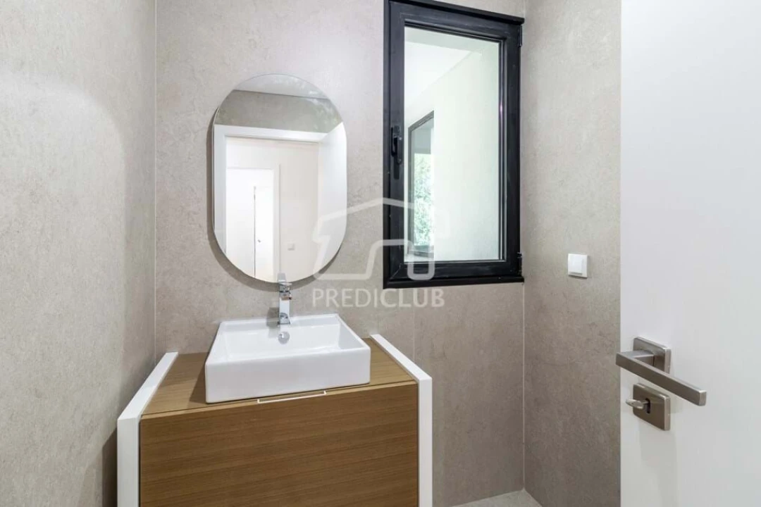 Apartamento T5 para Venda em Funchal (São Pedro) Foto 27