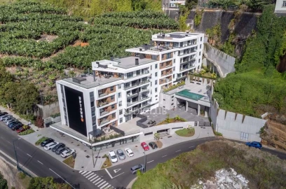Apartamento T5 para Venda em Funchal (São Pedro)