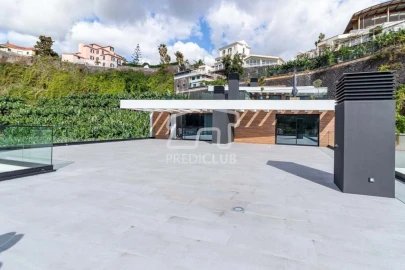 Apartamento T5 para Venda em Funchal (São Pedro)
