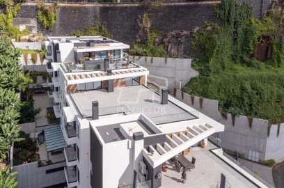 Apartamento T5 para Venda em Funchal (São Pedro)