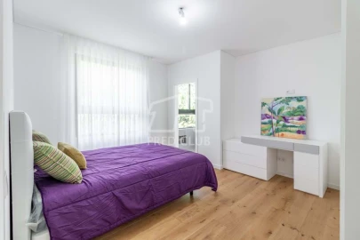 Apartamento T5 para Venda em Funchal (São Pedro)