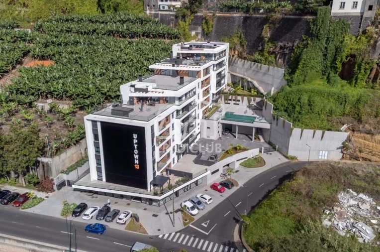 Apartamento T5 para Venda em Funchal (São Pedro) Foto 32
