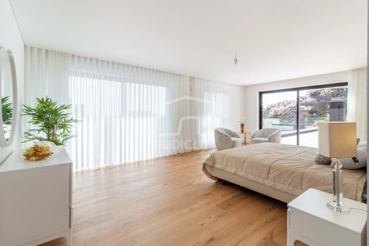 Apartamento T5 para Venda em Funchal (São Pedro) Foto 5