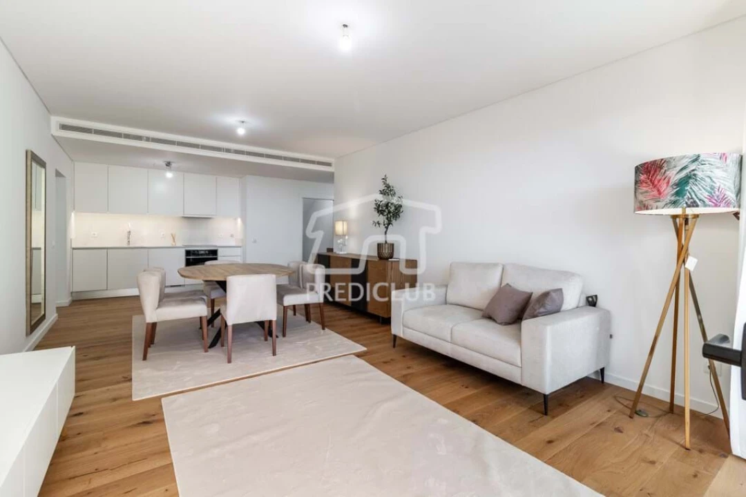Apartamento T5 para Venda em Funchal (São Pedro) Foto 26