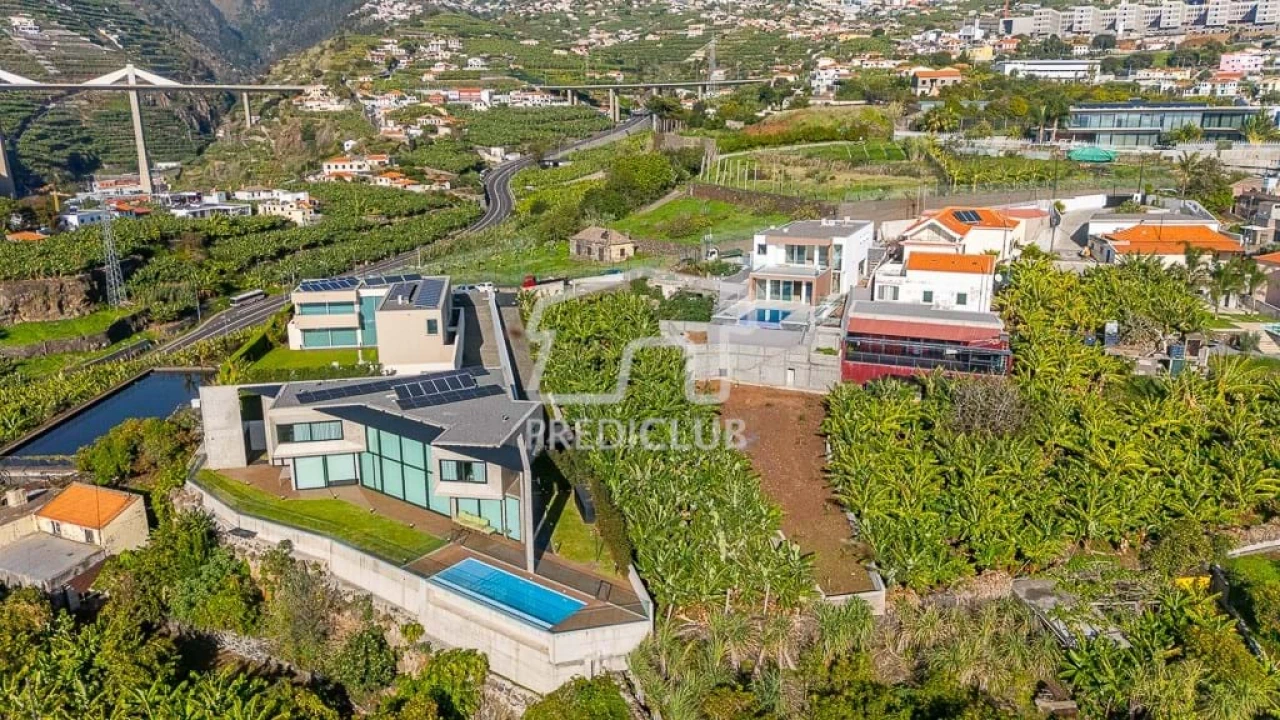 Moradia T3 para Venda em São Martinho Foto 26