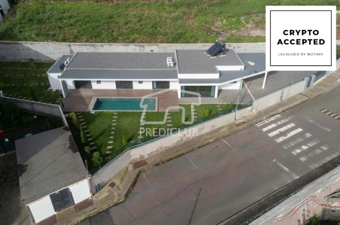 Moradia T3 para Venda em Agua de Pena Foto 1