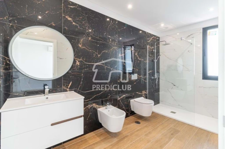 Moradia T3 para Venda em Agua de Pena Foto 15