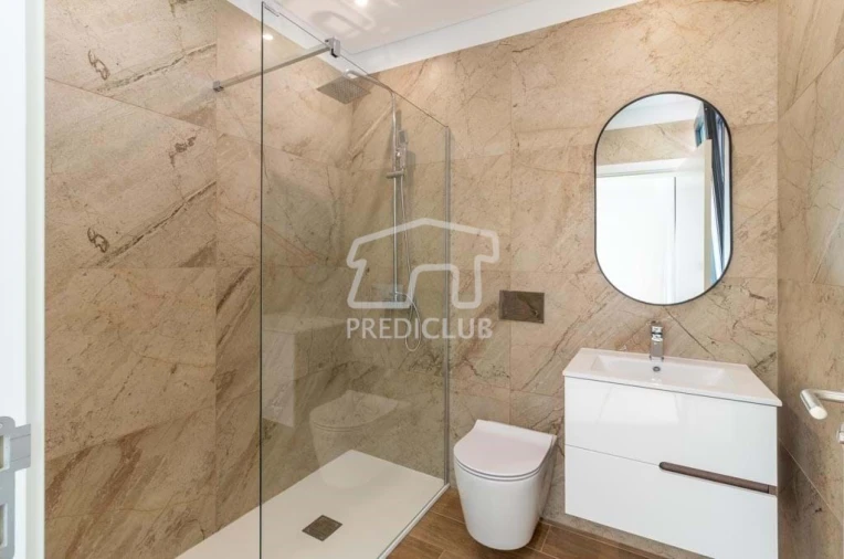 Moradia T3 para Venda em Agua de Pena Foto 21