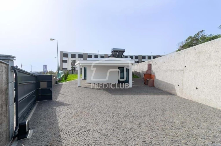 Moradia T3 para Venda em Agua de Pena Foto 7