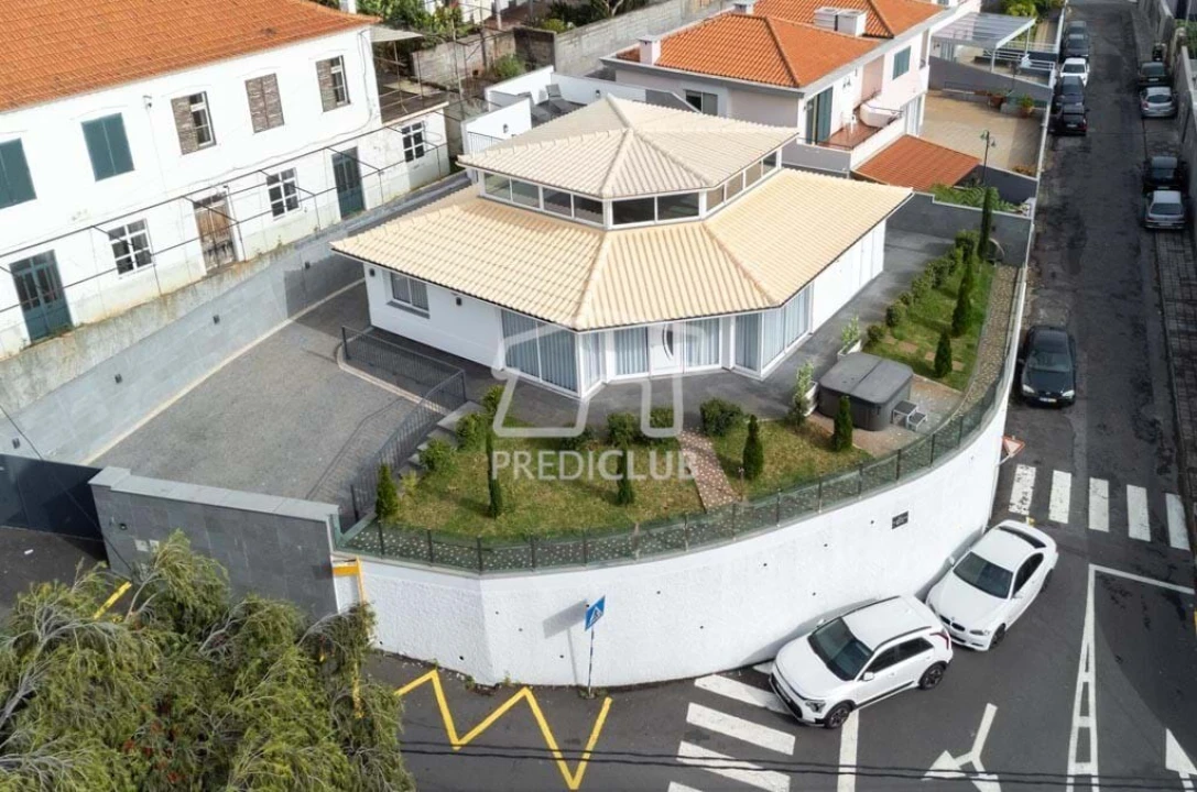 Moradia T3 para Venda em Funchal (São Pedro) Foto 9
