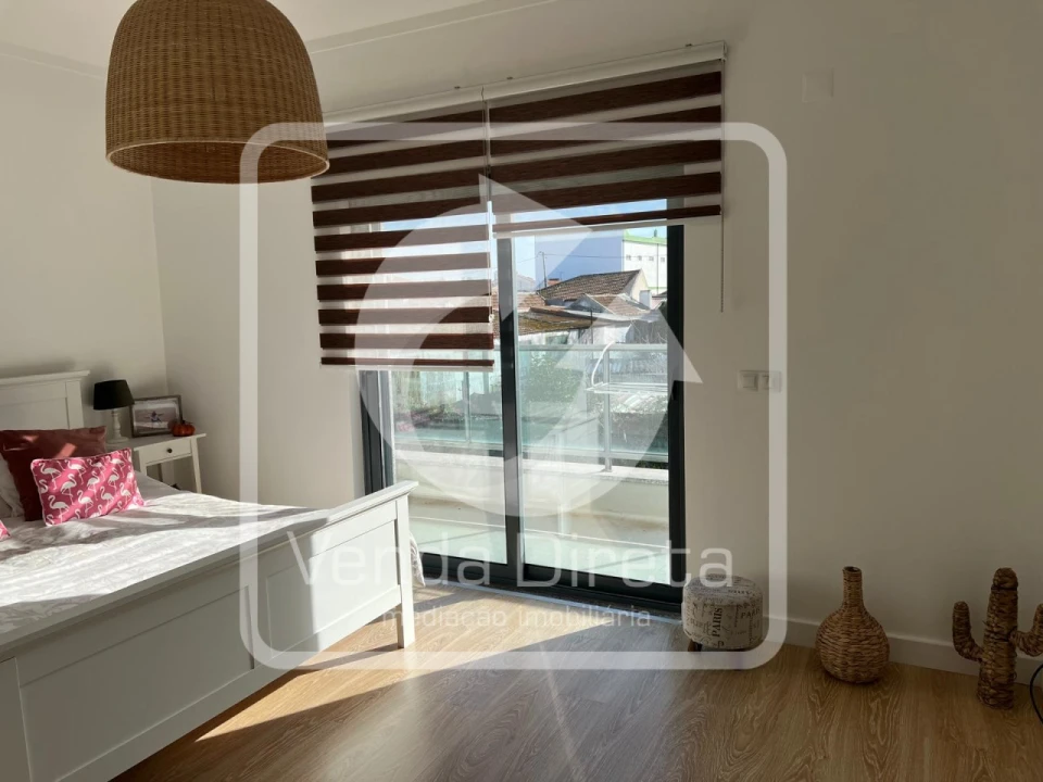 Moradia T4 para Venda em Santo Antonio da Charneca Foto 16