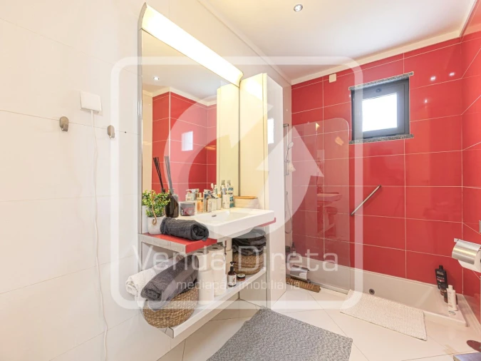 Moradia T4 para Venda em Santo Antonio da Charneca Foto 14