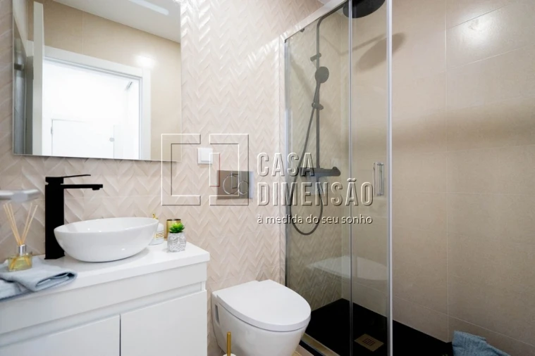 Apartamento T1 para Venda em São Domingos de Benfica Foto 44