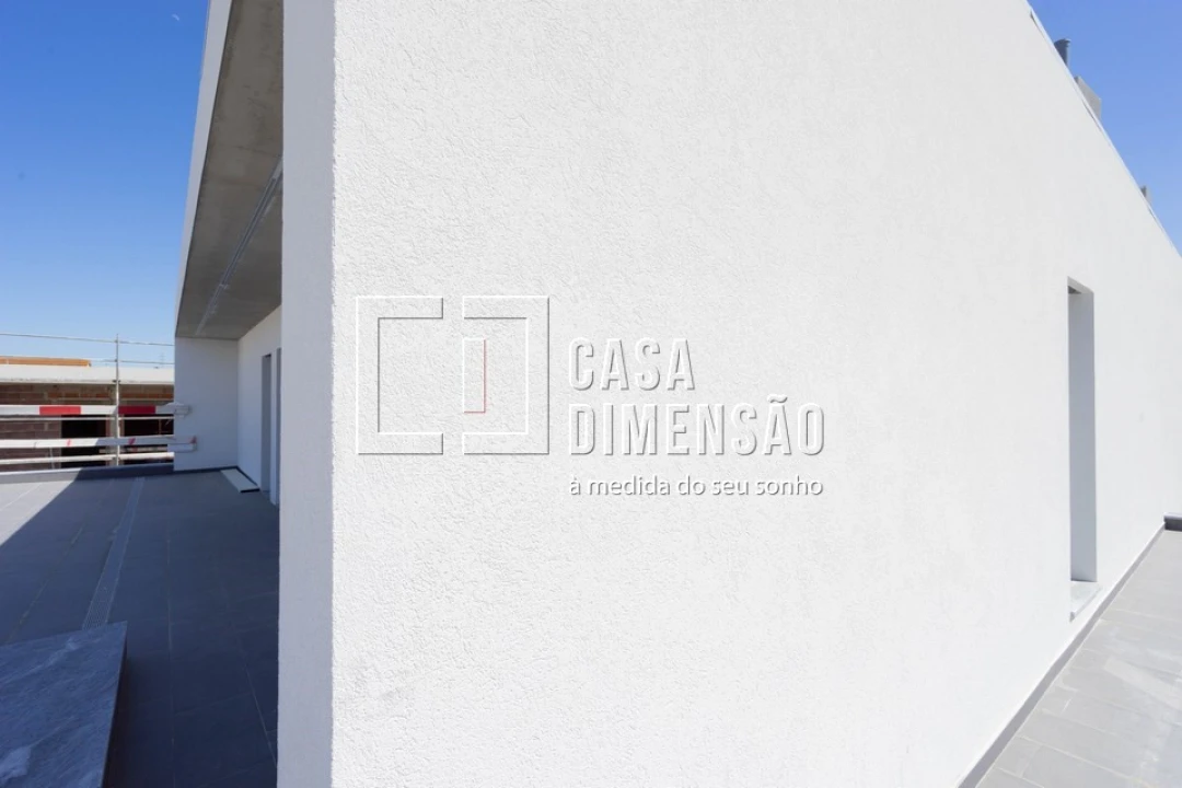 Moradia T4 para Venda em Caparica e Trafaria Foto 38