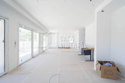 Moradia T4 para Venda em Caparica e Trafaria