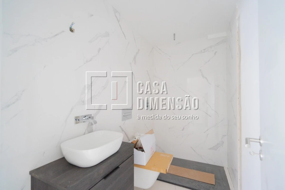 Moradia T3 para Venda em São Domingos de Rana Foto 5
