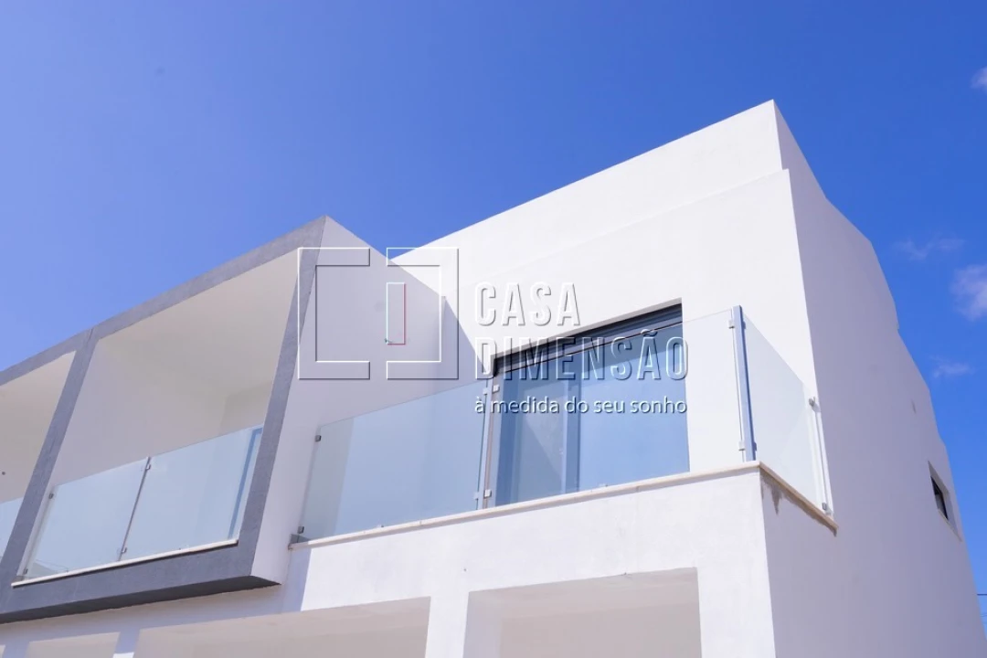 Moradia T3 para Venda em São Domingos de Rana Foto 30