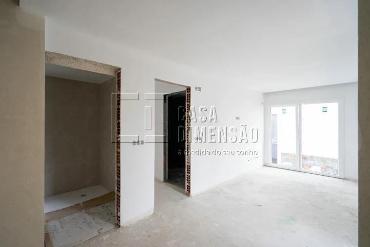 Moradia T3 para Venda em Corroios Foto 17