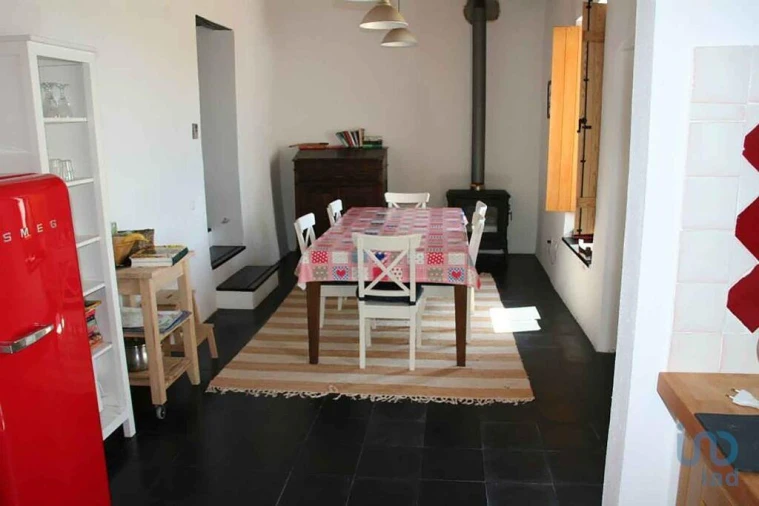 Moradia T5 para Venda em Sé e São Lourenço Foto 7