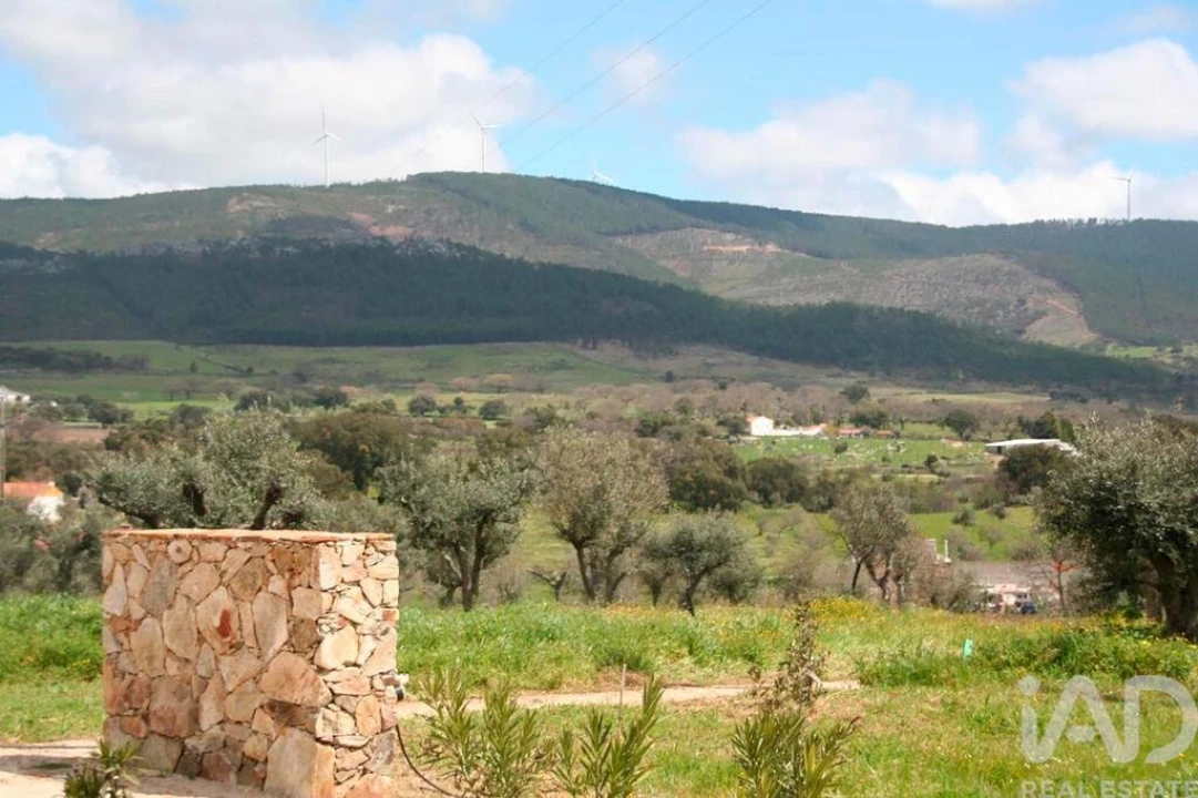 Moradia T5 para Venda em Sé e São Lourenço Foto 19