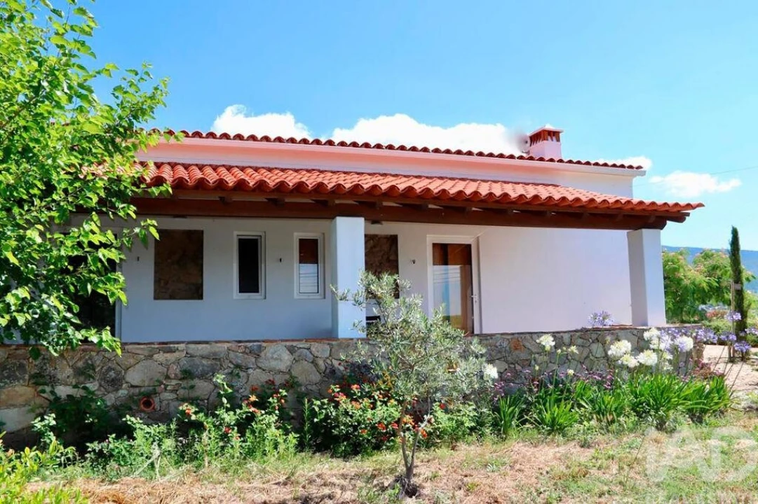 Moradia T5 para Venda em Sé e São Lourenço Foto 25