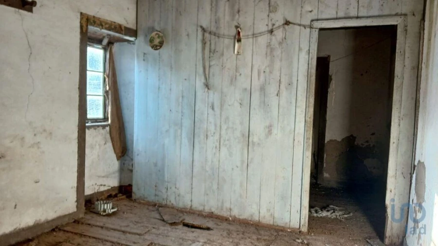 Prédio para Venda em Alvares Foto 4