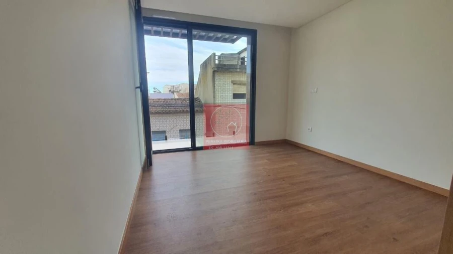 Moradia T3 para Venda em Aver-O-Mar, Amorim e Terroso Foto 2