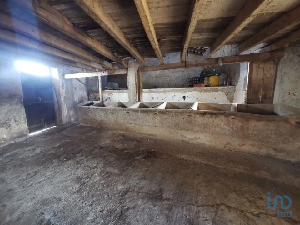 Moradia T2 para Venda em São Marcos da Serra Foto 6