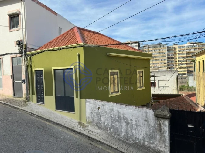 Prédio para Venda em Mafamude e Vilar do Paraíso Foto 6