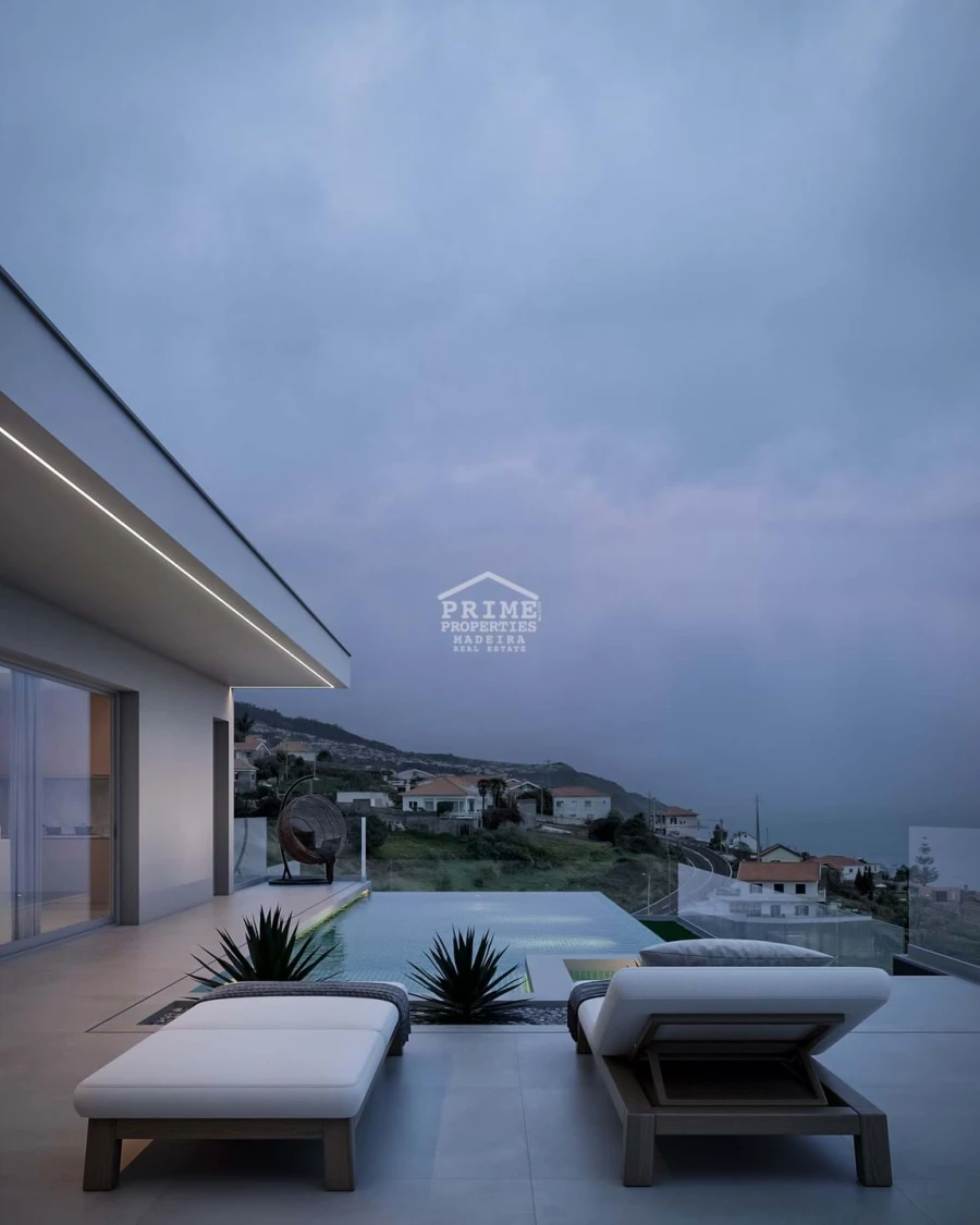 Moradia T3 para Venda em Estreito da Calheta Foto 16