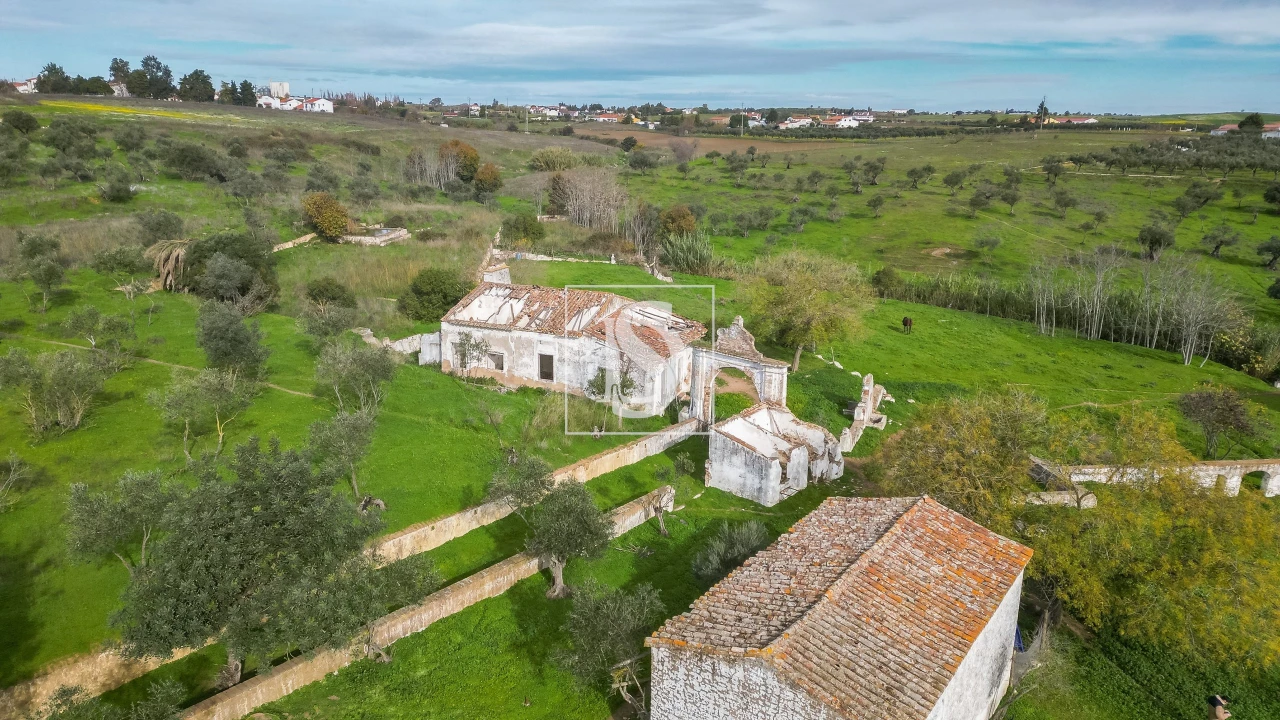 Quinta T5 para Venda em Nossa Senhora da Expectação Foto 15