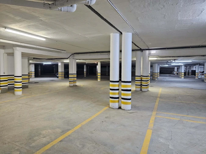 Garagem para Venda em Bombarral e Vale Covo Foto 2