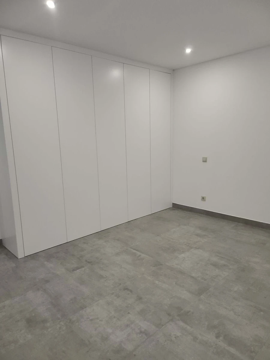 Moradia T3 para Venda em Armação de Pera Foto 19