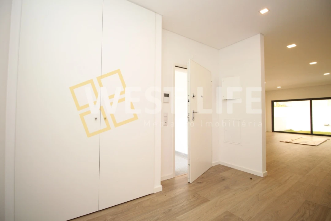 Apartamento T3 para Venda em Loures Foto 9