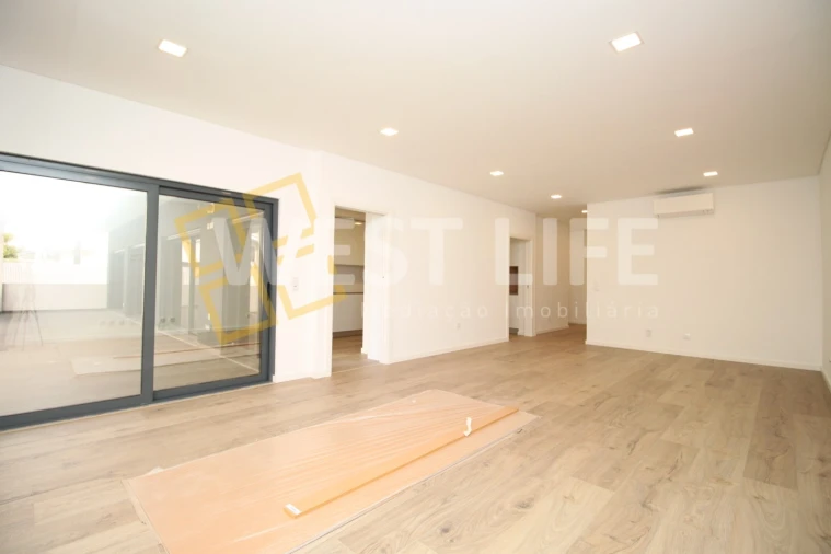 Apartamento T3 para Venda em Loures Foto 7