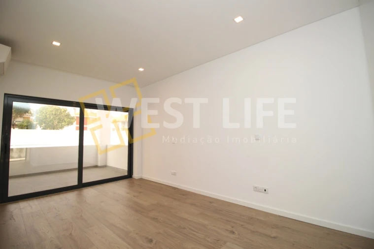 Apartamento T3 para Venda em Loures Foto 23