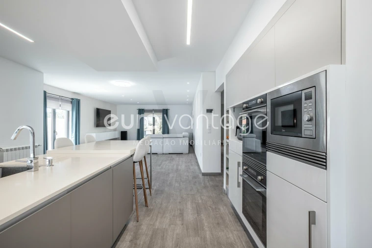 Moradia T5 para Venda em Marinha Grande Foto 15