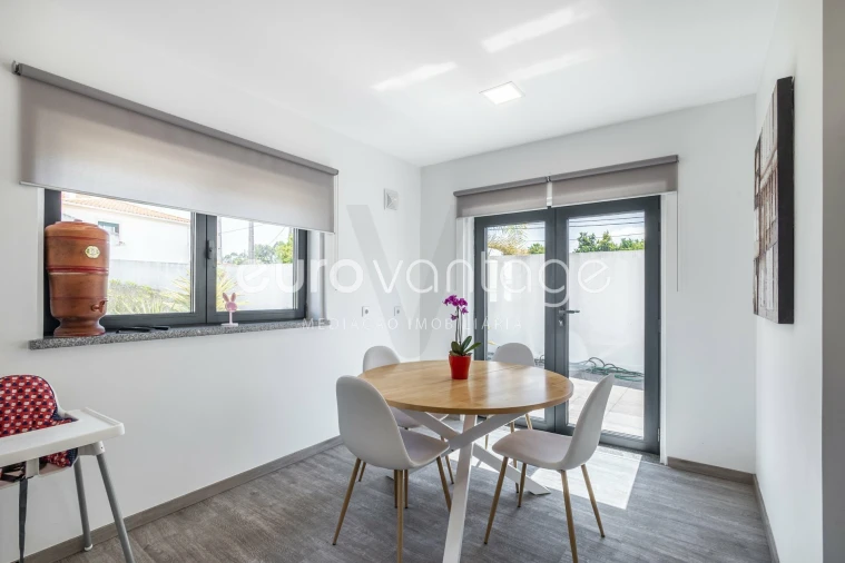 Moradia T5 para Venda em Marinha Grande Foto 13