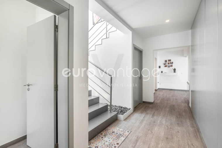 Moradia T5 para Venda em Marinha Grande Foto 4