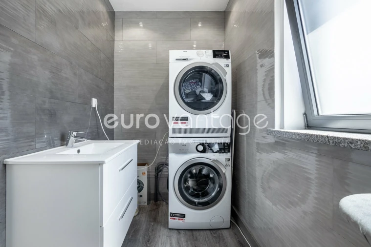 Moradia T5 para Venda em Marinha Grande Foto 16